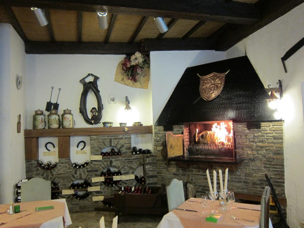 Auberge D'Alsace Hotel De France بوالون المظهر الخارجي الصورة